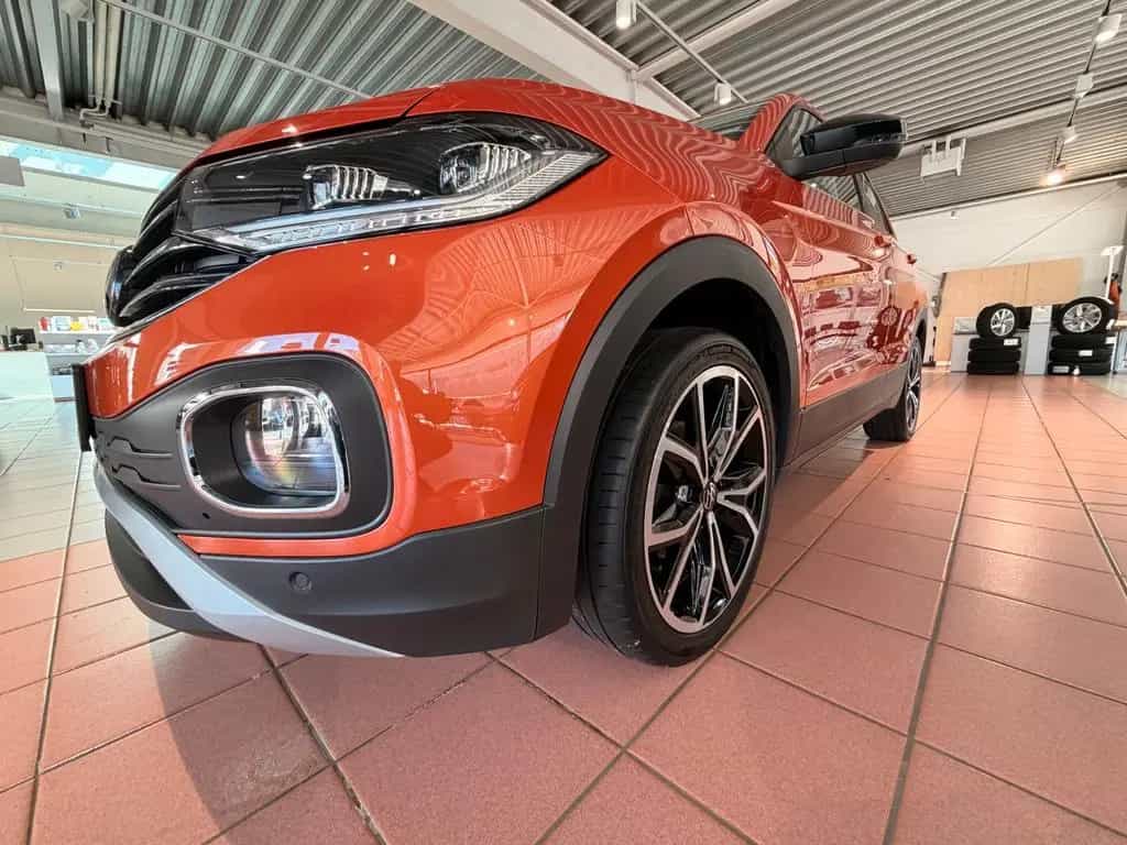 Volkswagen T-Cross 1.0 Style*AHK*NAVI*LED*RÜCKFAHRK*BLINDS 02/2022-photo-8