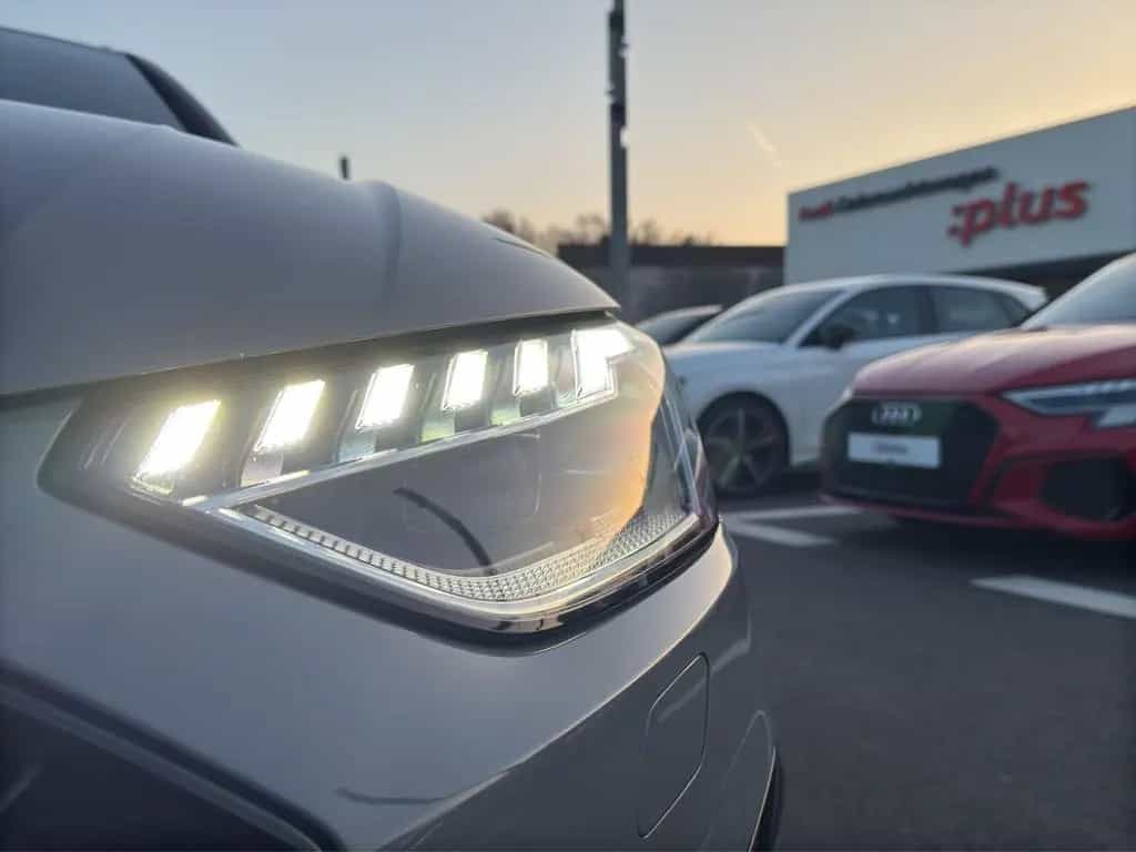Audi S4 Avant 3.0 TDI quattro tiptronic Matrix 360° B 01/2023-photo-18
