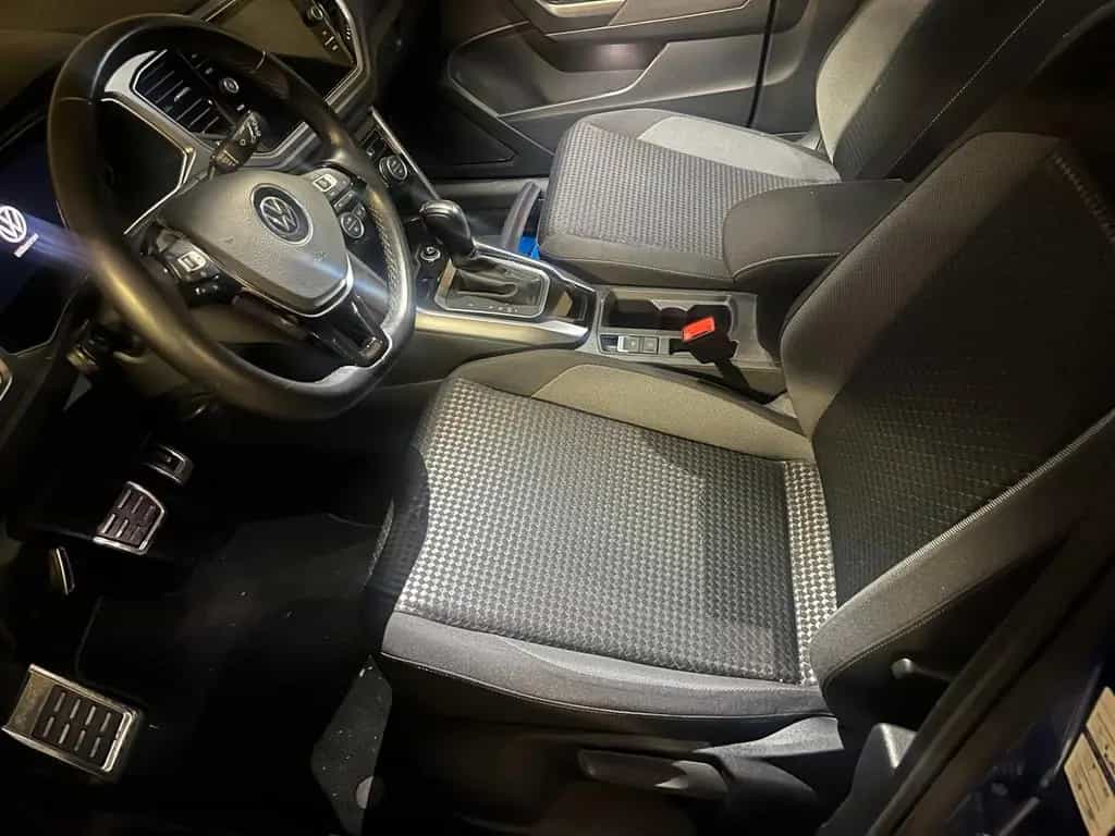 Volkswagen T-Roc 1.5 TSI DSG ACTIVE ACTIVE 10/2021-photo-3