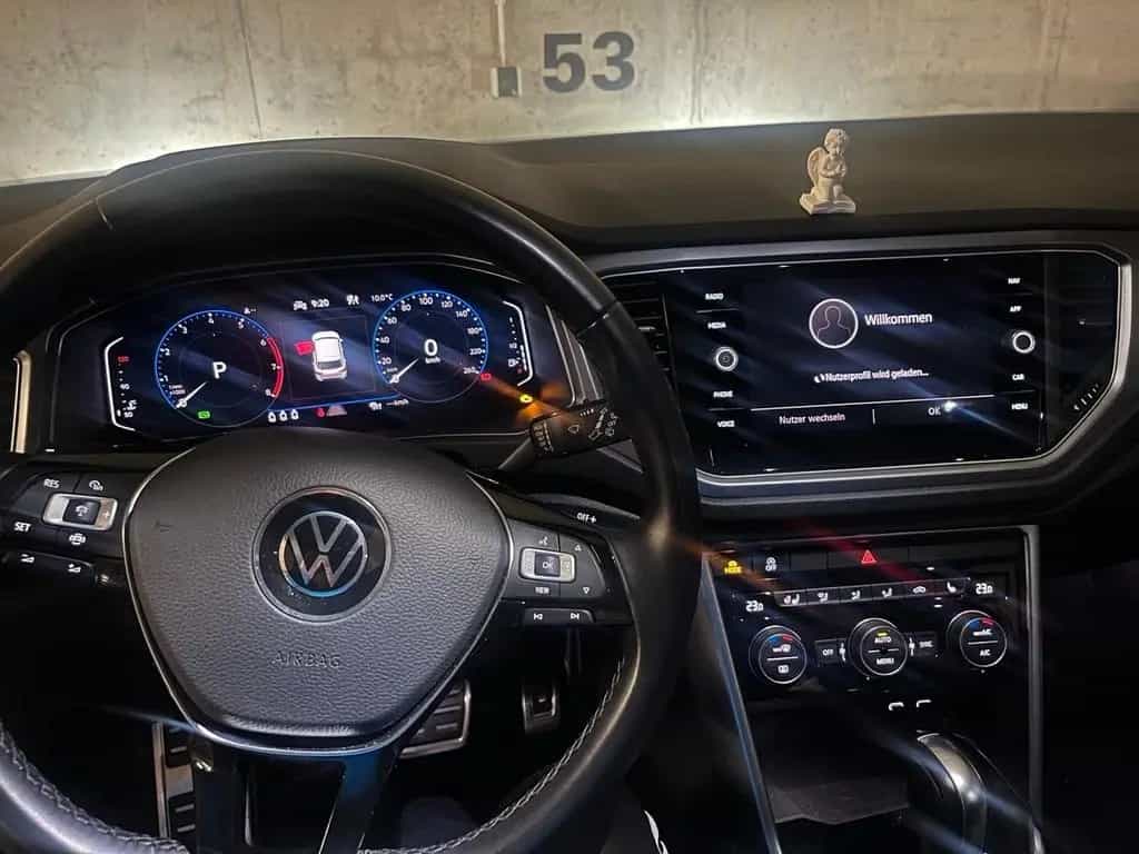 Volkswagen T-Roc 1.5 TSI DSG ACTIVE ACTIVE 10/2021-photo-4