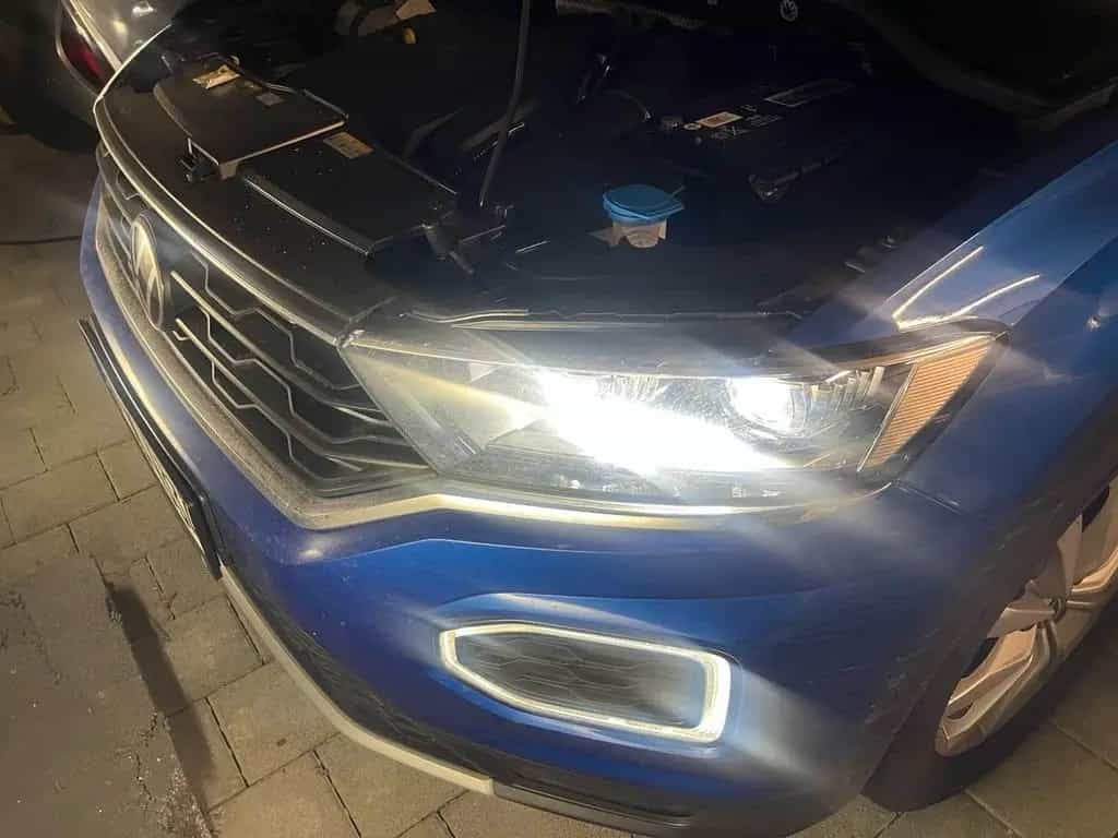 Volkswagen T-Roc 1.5 TSI DSG ACTIVE ACTIVE 10/2021-photo-5