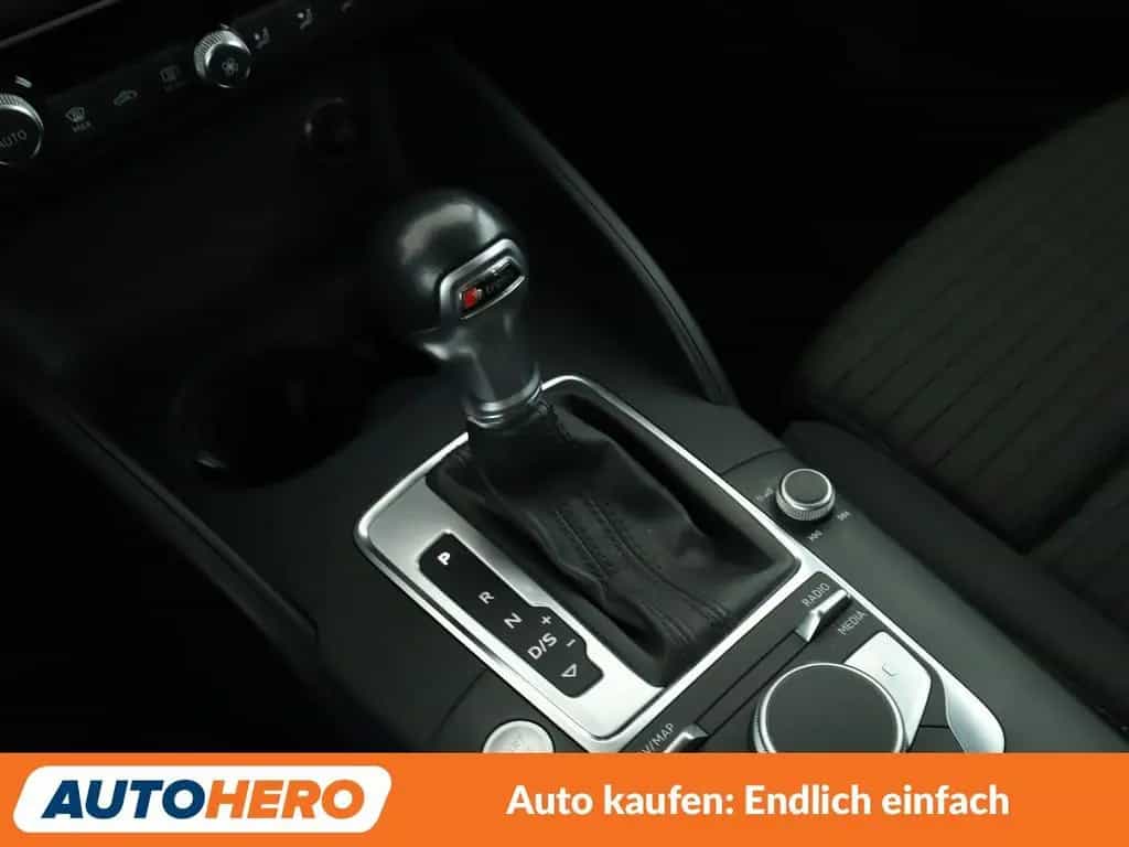 Audi A3 TFSI Sport Aut.*NAV*MATRIX*ACC*CAM*PDC*SHZ* 07/2019-photo-23