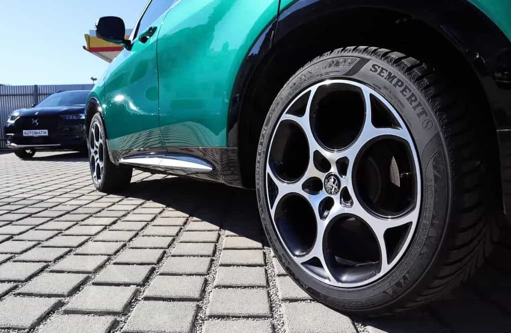 Alfa Romeo Tonale Ti*Verde Montreal*1 A *Top-Ausstattung 01/2024-photo-18