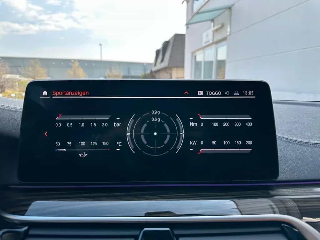 BMW 5 Series xDrive LC.PRO LASER ACC PANO HUD STANDHEI 02/2022-photo-23