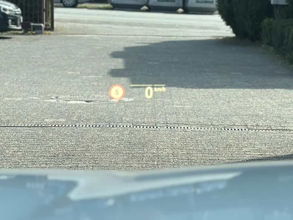 BMW 5 Series xDrive LC.PRO LASER ACC PANO HUD STANDHEI 02/2022-photo-26