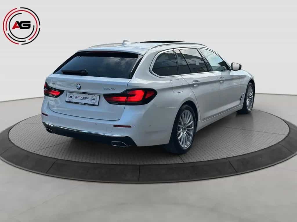 BMW 5 Series xDrive LC.PRO LASER ACC PANO HUD STANDHEI 02/2022-photo-4