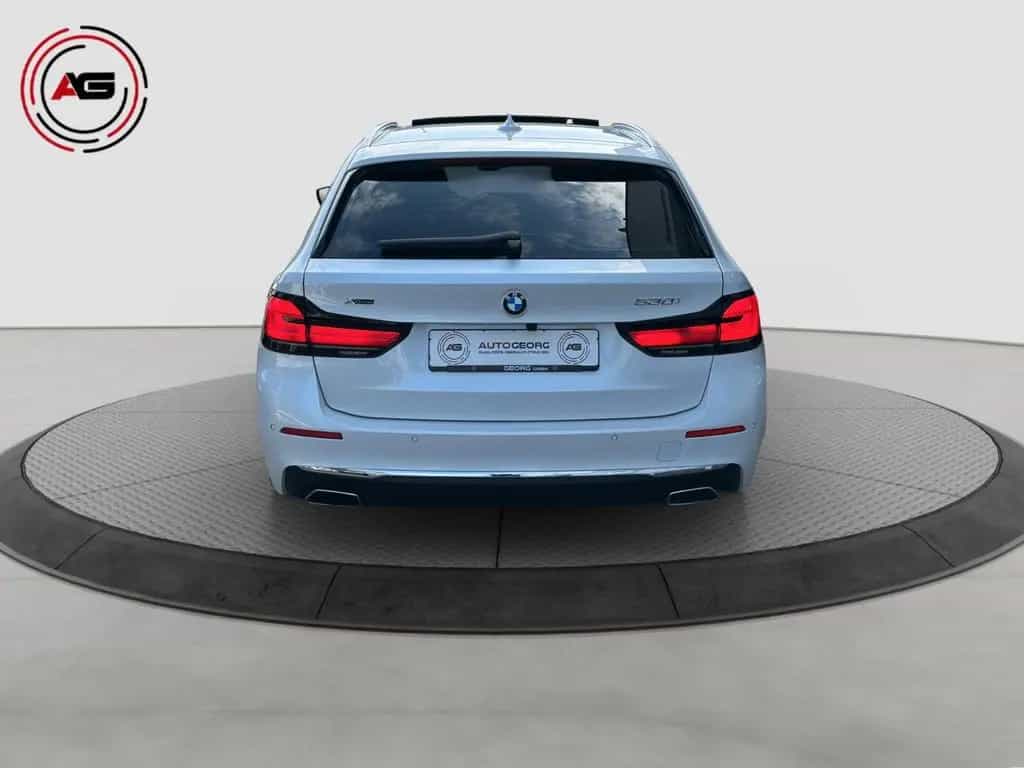BMW 5 Series xDrive LC.PRO LASER ACC PANO HUD STANDHEI 02/2022-photo-5