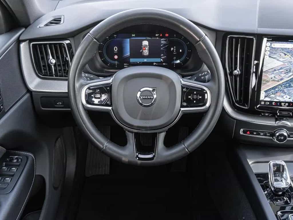 Volvo XC 60 2.0 TDI 2WD Automatik Plus Dark 01/2023-photo-10
