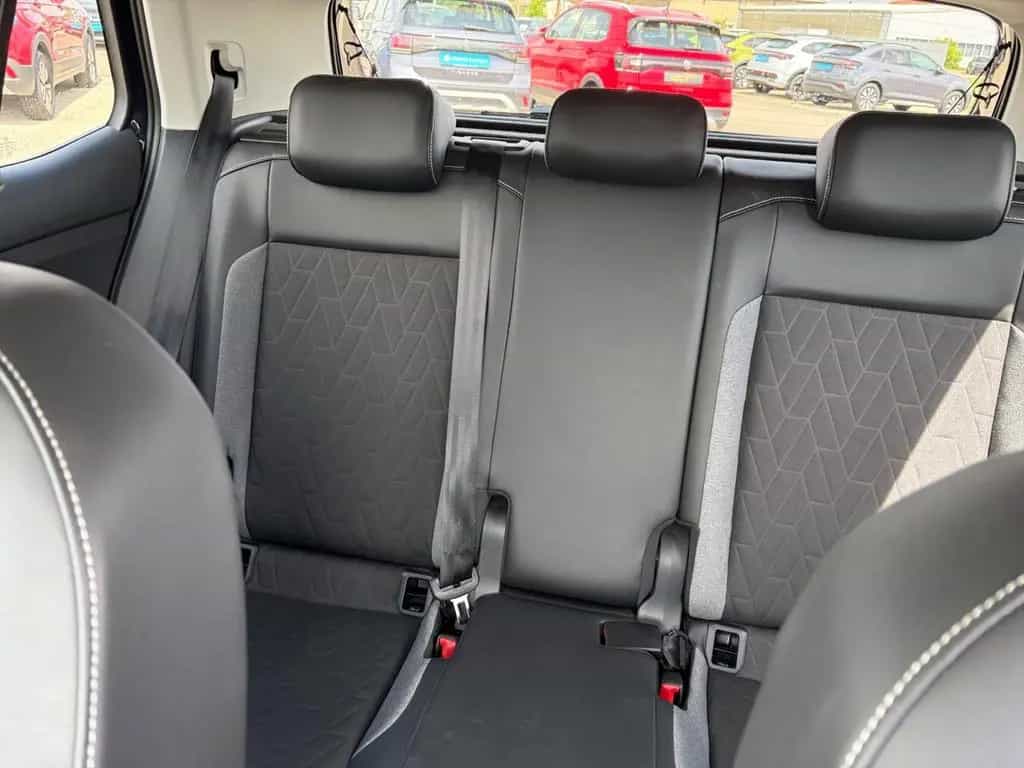 Volkswagen T-Cross 1.0 TSI Goal DSG AHK LED Kamera 02/2025-photo-10