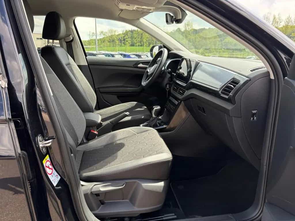 Volkswagen T-Cross 1.0 TSI Goal DSG AHK LED Kamera 02/2025-photo-12