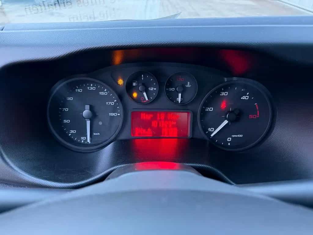 Iveco Daily 3,0 Diesel 35C150 KIPPER +Toolbox AHK 3,5T 06/2018-photo-16