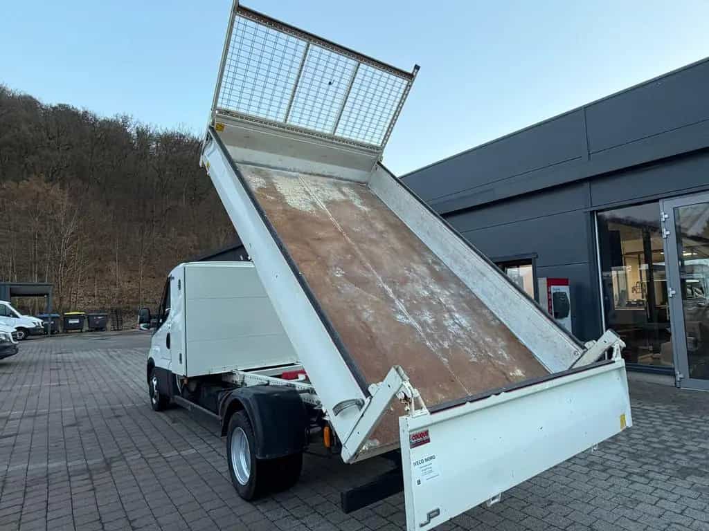 Iveco Daily 3,0 Diesel 35C150 KIPPER +Toolbox AHK 3,5T 06/2018-photo-26