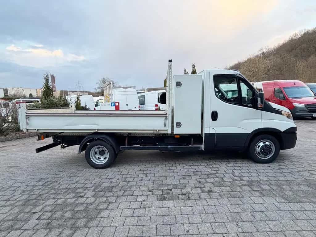 Iveco Daily 3,0 Diesel 35C150 KIPPER +Toolbox AHK 3,5T 06/2018-photo-5