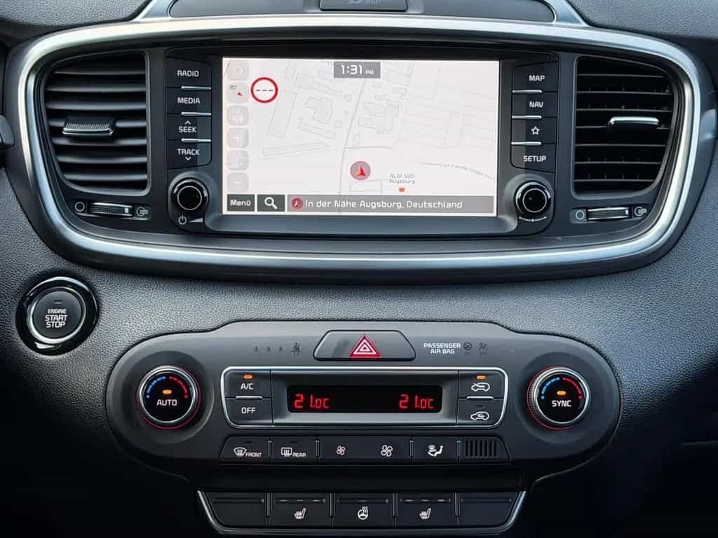 Kia Sorento Spirit 4WD*LED*CarPlay*Pano*4x SHZ*AHK* 07/2019-photo-17