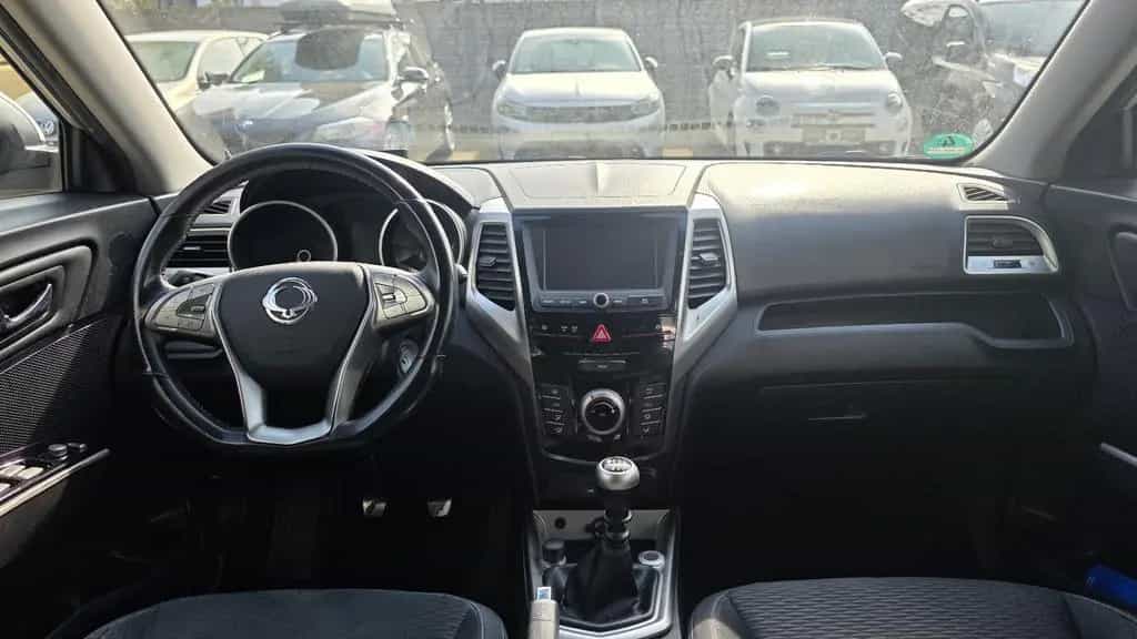 Ssangyong Tivoli 1.6 e-XGi *KLIMA*NAVI*KAMERA*ALU* 11/2015-photo-10