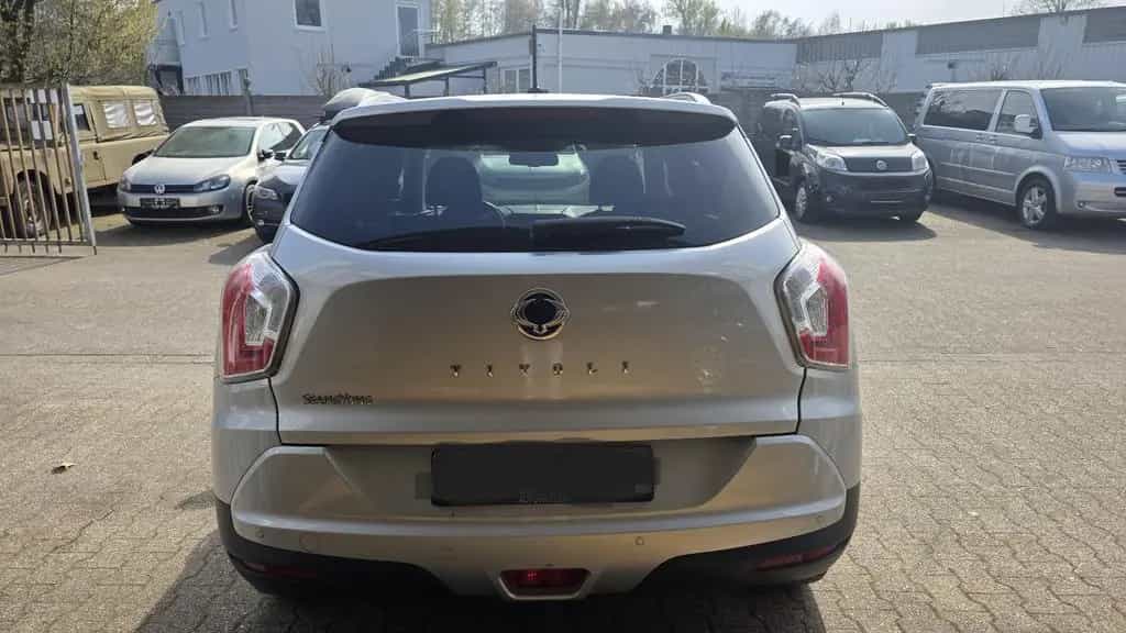Ssangyong Tivoli 1.6 e-XGi *KLIMA*NAVI*KAMERA*ALU* 11/2015-photo-8