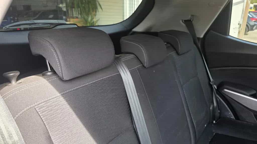 Ssangyong Tivoli 1.6 e-XGi *KLIMA*NAVI*KAMERA*ALU* 11/2015-photo-9