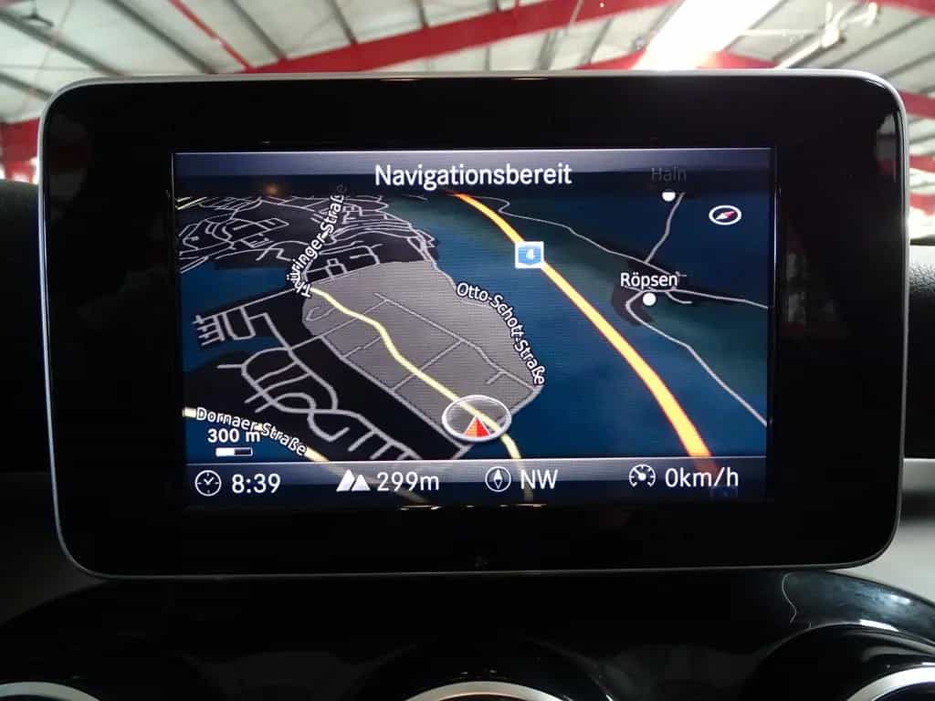 Mercedes-Benz C-Class 200 CGI*LED+NAVI+ACC+KAMERA 12/2017-photo-13
