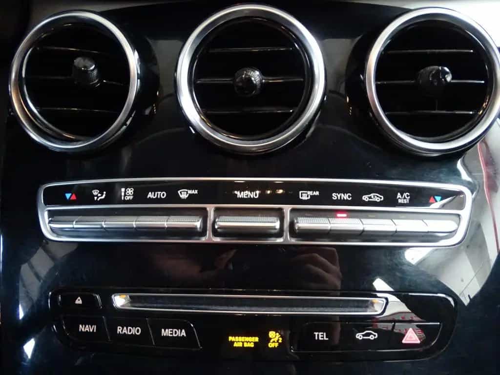 Mercedes-Benz C-Class 200 CGI*LED+NAVI+ACC+KAMERA 12/2017-photo-15