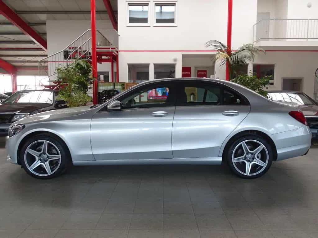 Mercedes-Benz C-Class 200 CGI*LED+NAVI+ACC+KAMERA 12/2017-photo-1