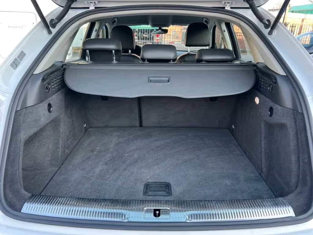 Audi Q3 Sport Quattro LED AUT SLINE NAVI SHZ 05/2017-photo-16