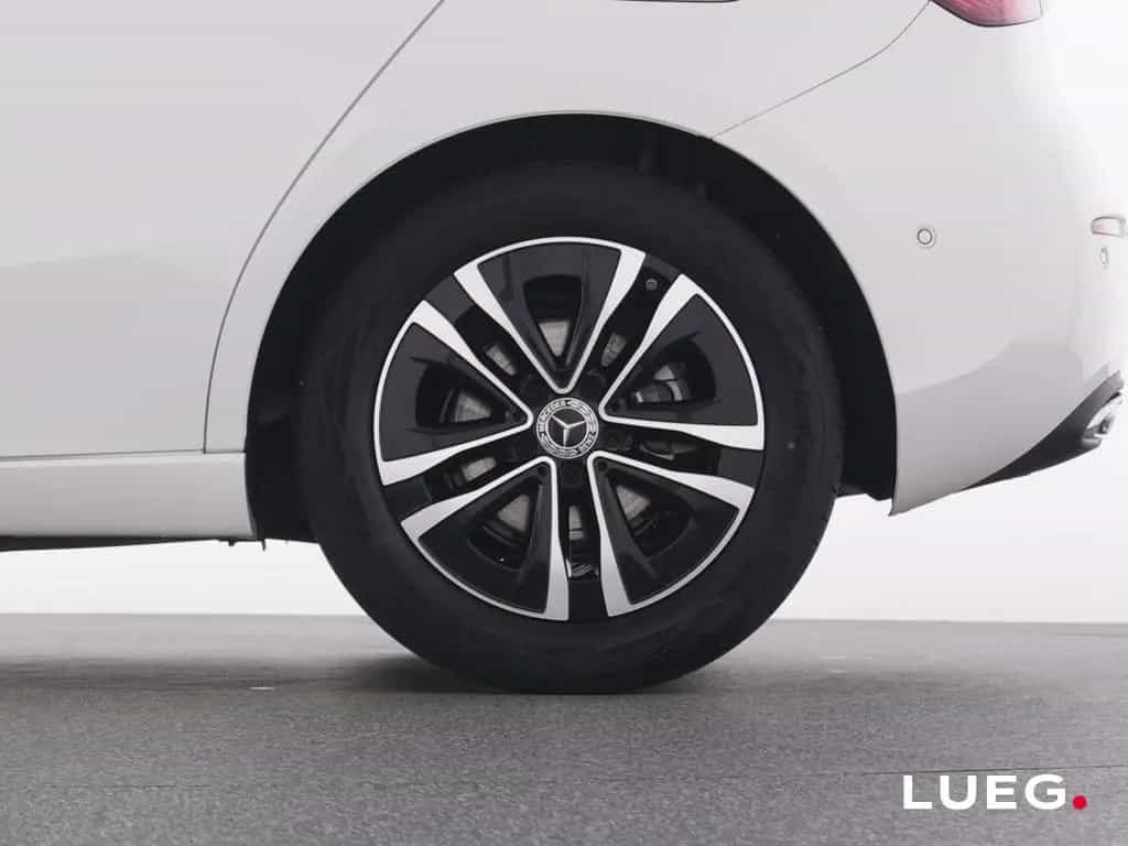 Mercedes-Benz A 200 Progressive+NavPrem+LED-HP+SHZ+SpurAs+RFK 04/2025-photo-20