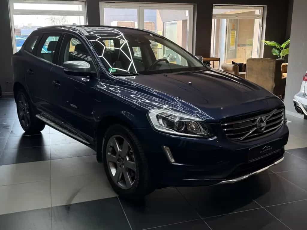 Volvo XC60 Summum AWD*PANO*LEDER*CAM*LED*NAVI*ACC*MEMO 04/2014-photo-2