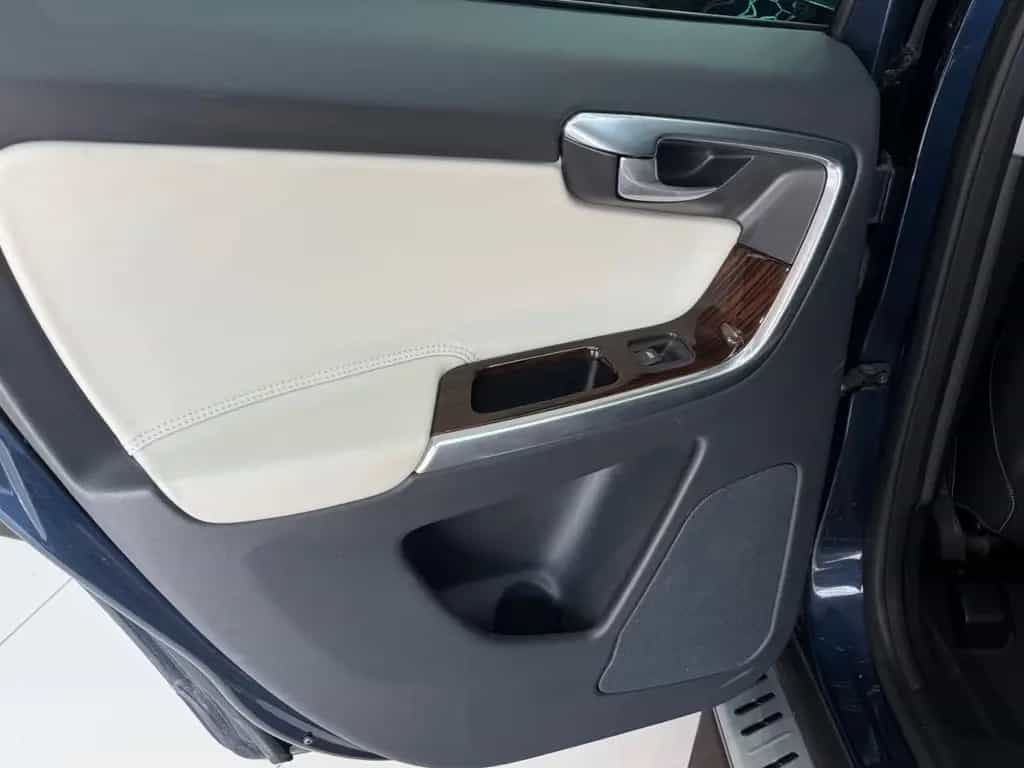 Volvo XC60 Summum AWD*PANO*LEDER*CAM*LED*NAVI*ACC*MEMO 04/2014-photo-27