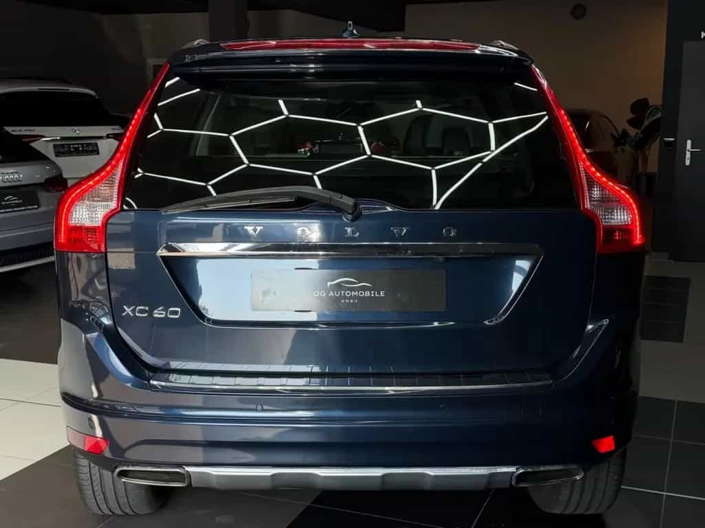 Volvo XC60 Summum AWD*PANO*LEDER*CAM*LED*NAVI*ACC*MEMO 04/2014-photo-6