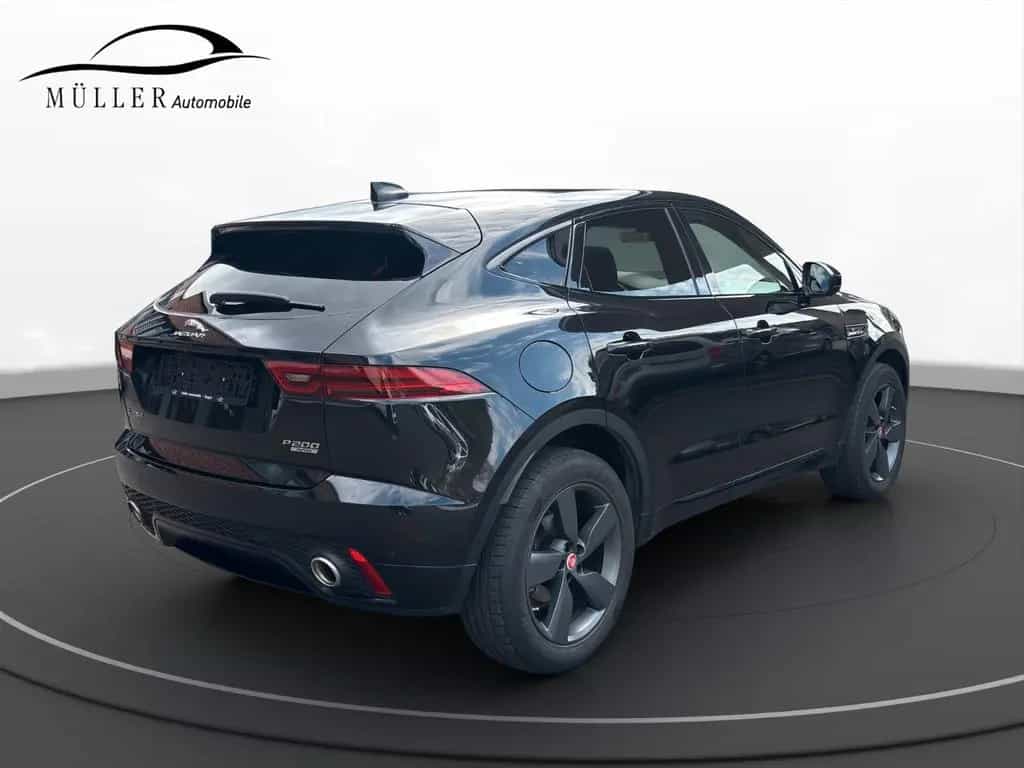 Jaguar E-Pace R-Dynamic SE AWD Pano Meridian Totwinkel 10/2019-photo-3