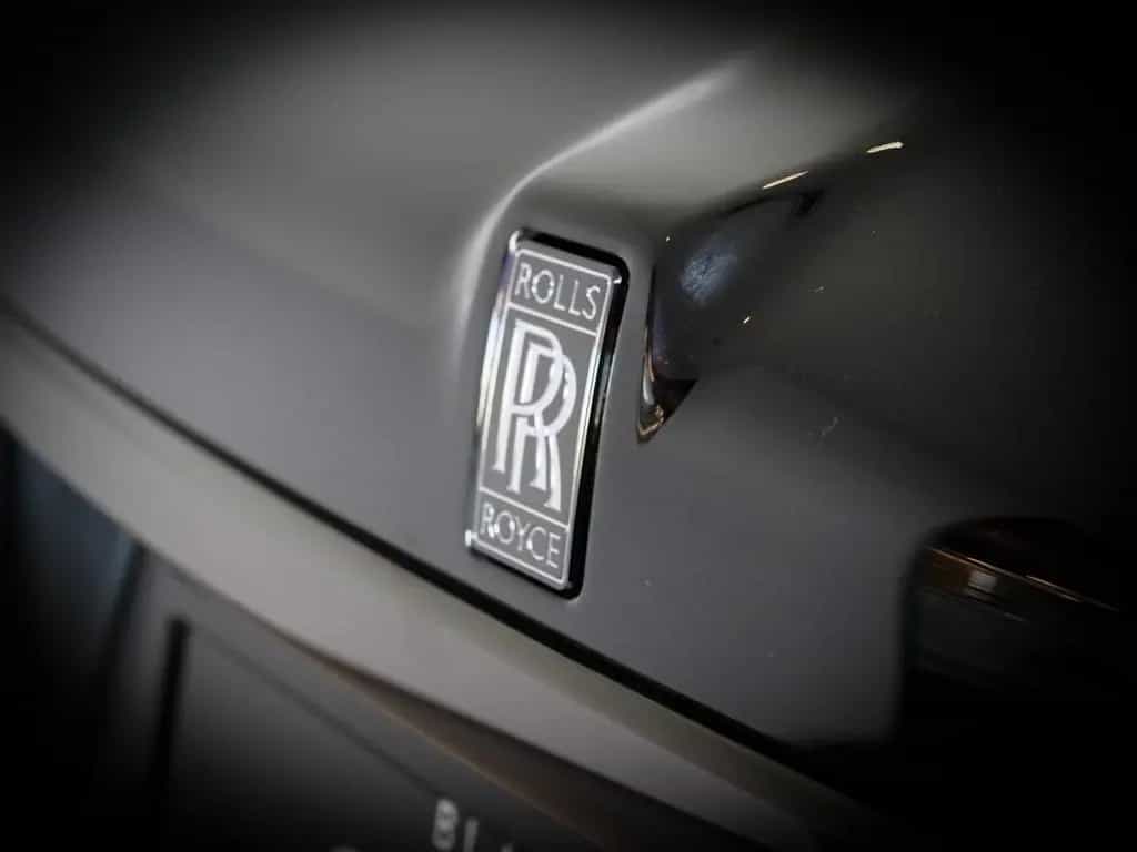 Rolls-Royce Cullinan Black Badge Series II null-photo-36