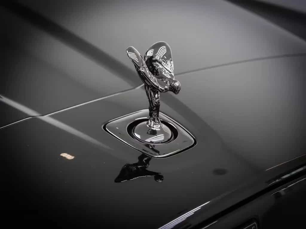 Rolls-Royce Cullinan Black Badge Series II null-photo-8