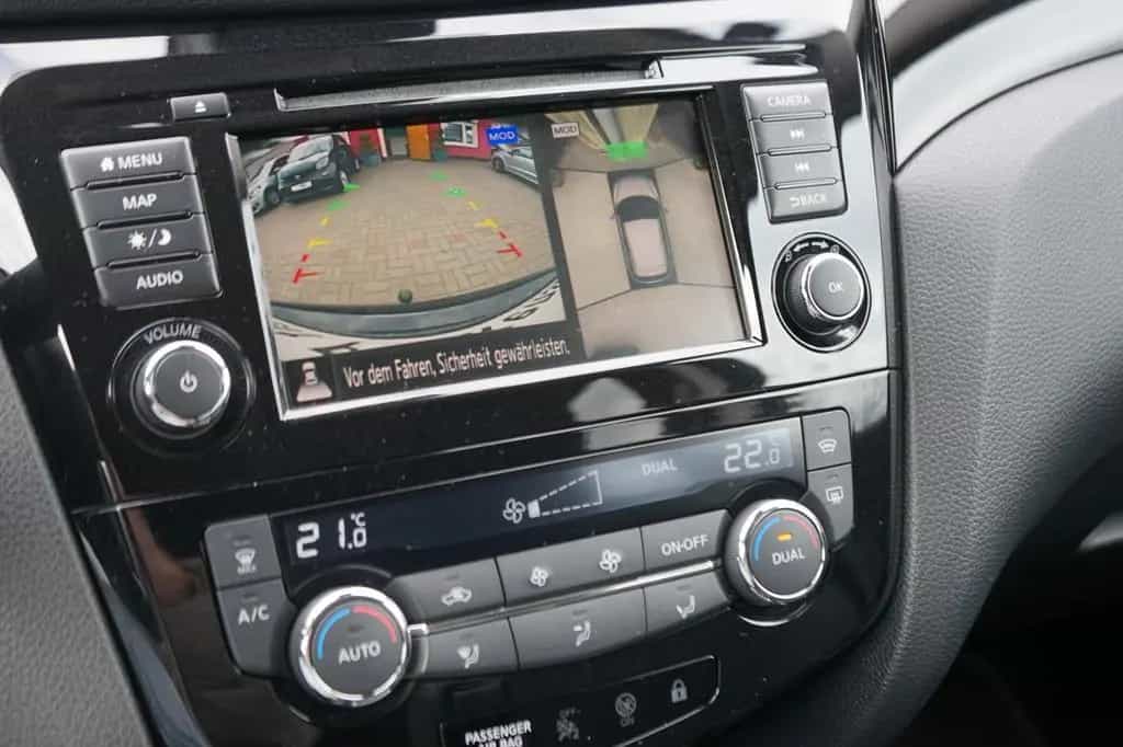Nissan Qashqai 1.3 DIG-T DCT 159PS N-CONNECTA 12/2019-photo-5
