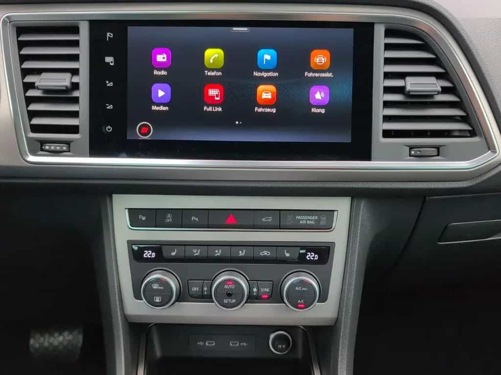 Seat Ateca 1.5 TSI DSG XPERIENCE Navi CarPlay Allwett 10/2024-photo-30