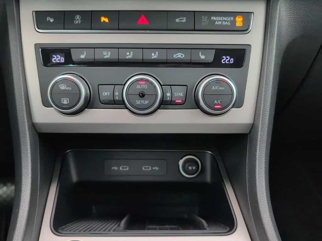 Seat Ateca 1.5 TSI DSG XPERIENCE Navi CarPlay Allwett 10/2024-photo-39