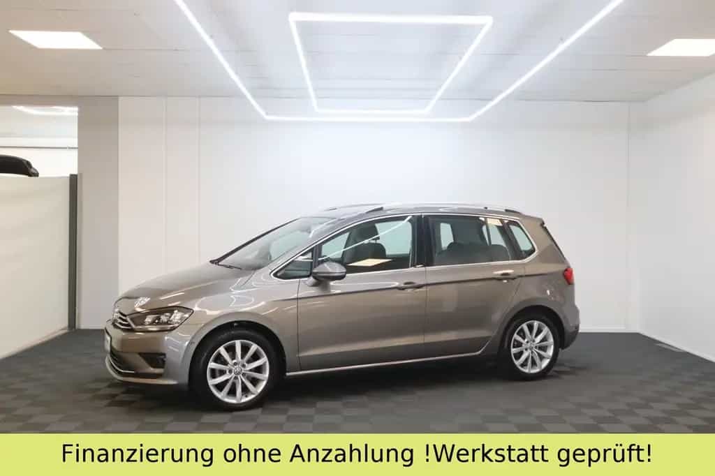 Volkswagen Golf Sportsvan VII Highline *NAVI*CAM*CARPLAY 07/2016-photo-0