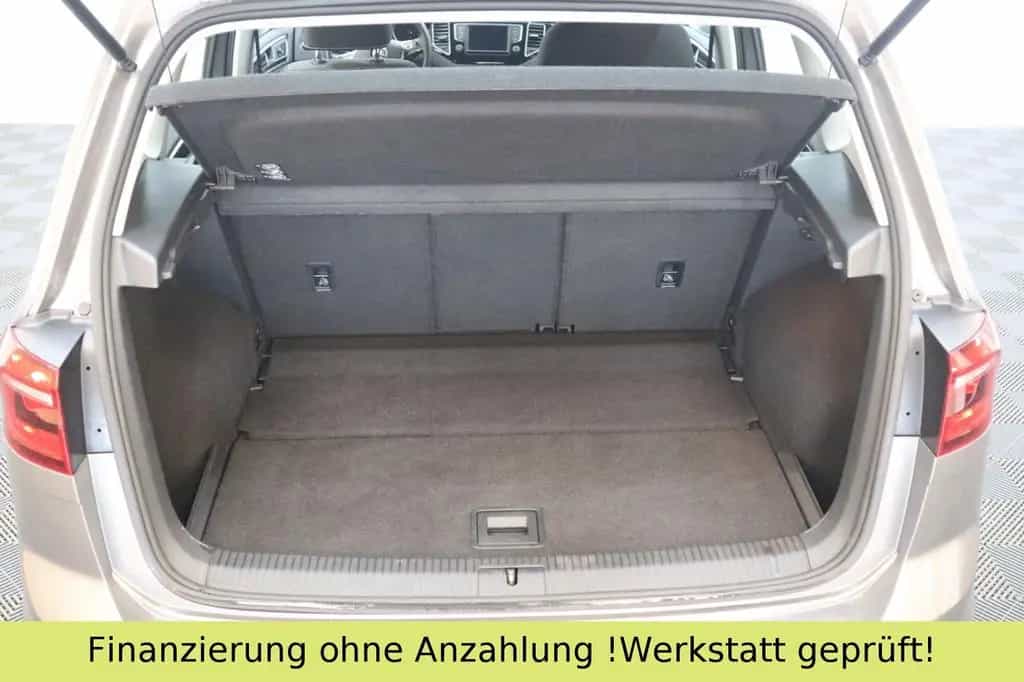 Volkswagen Golf Sportsvan VII Highline *NAVI*CAM*CARPLAY 07/2016-photo-11