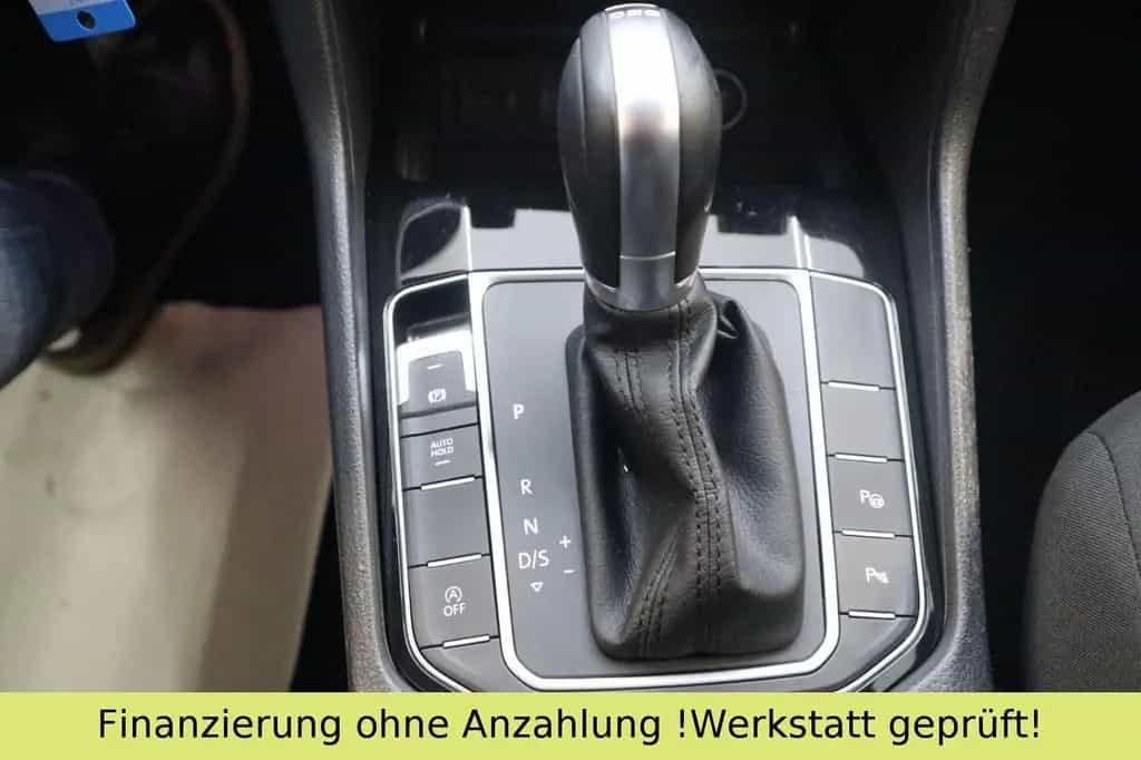 Volkswagen Golf Sportsvan VII Highline *NAVI*CAM*CARPLAY 07/2016-photo-21