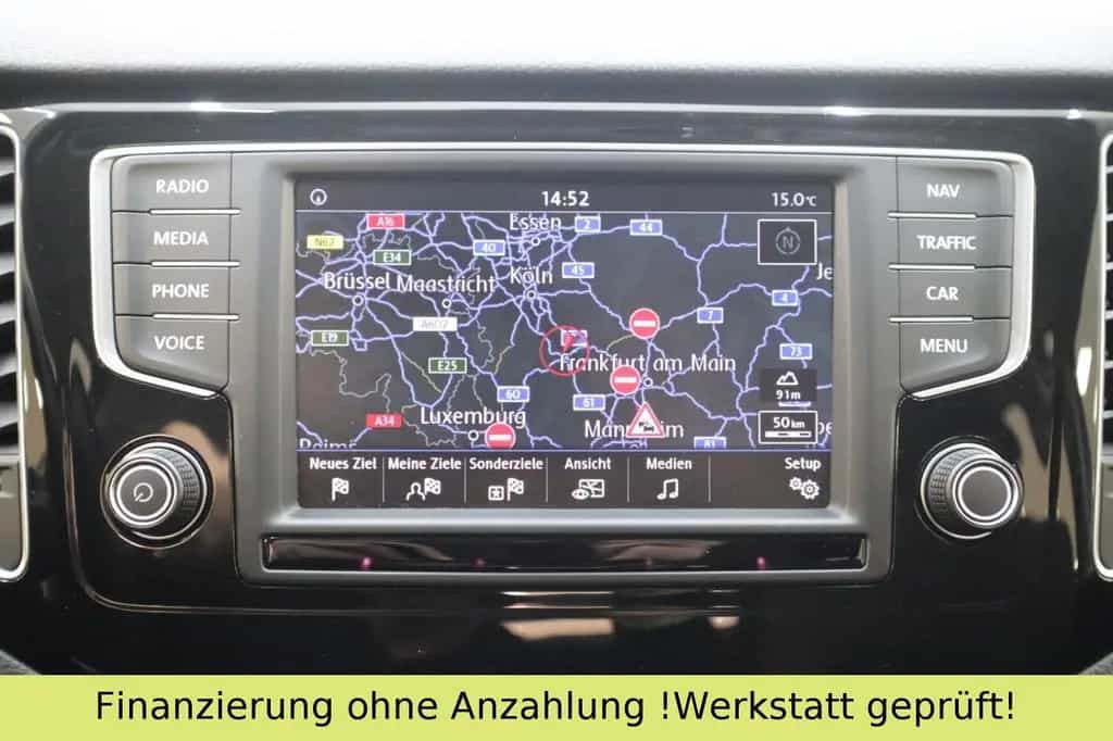 Volkswagen Golf Sportsvan VII Highline *NAVI*CAM*CARPLAY 07/2016-photo-24