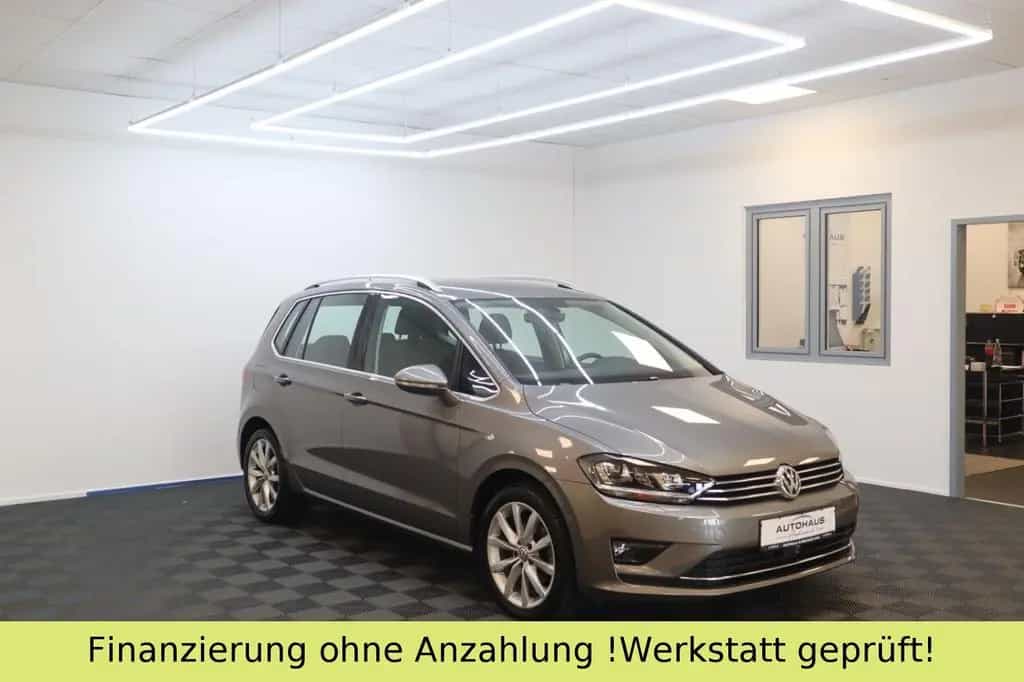 Volkswagen Golf Sportsvan VII Highline *NAVI*CAM*CARPLAY 07/2016-photo-3