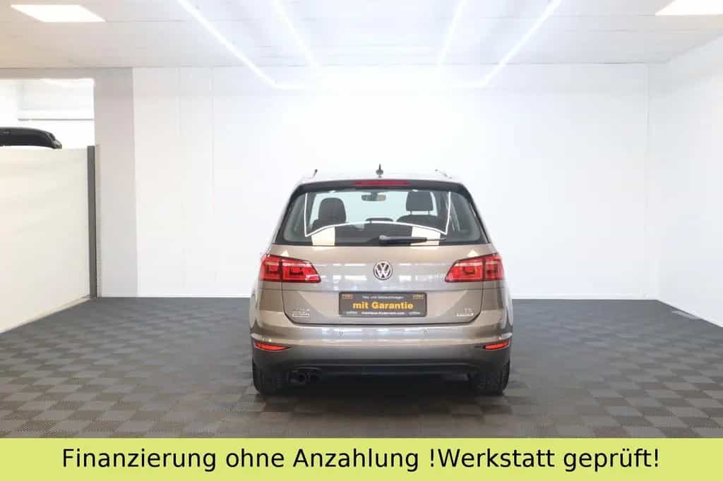 Volkswagen Golf Sportsvan VII Highline *NAVI*CAM*CARPLAY 07/2016-photo-8