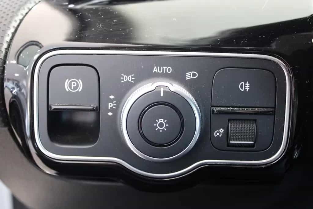 Mercedes-Benz A-Class 200 Paket High-End*GARANTIE 10/2021-photo-14