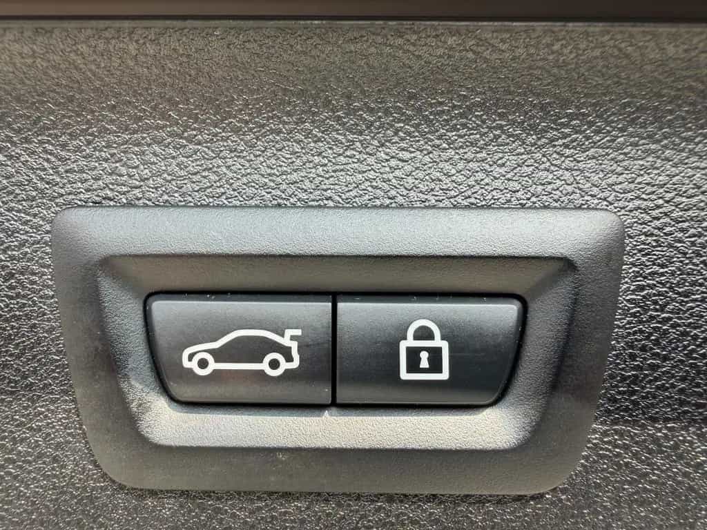 BMW 5 Series 530i Luxury Line Aut. Navi+Led+Pano+Ahk+Kamera 03/2020-photo-14