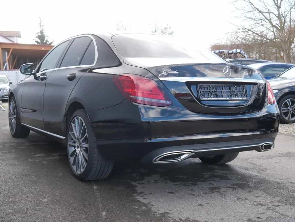 Mercedes-Benz C-Class 400 4Matic Lim. Avantgarde NAVI/LED/DISTR/BURM 01/2019-photo-1