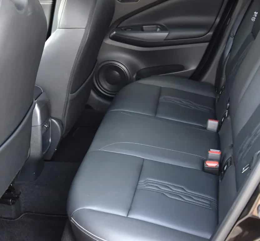 Nissan Juke Tekna Automatik Leder AHK 06/2023-photo-17