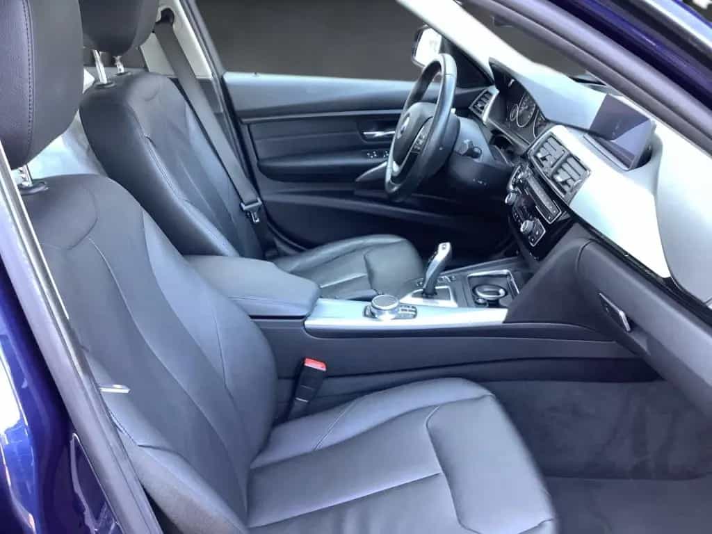 BMW 3 Series 330i SDach+HuD+Leder+NAVI+AUT+Distr+Facelift 09/2018-photo-12