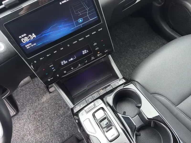 Hyundai Tucson 1.6 T-GDI PRIME 4WD NAVI KAMERA PANO LED 09/2023-photo-19