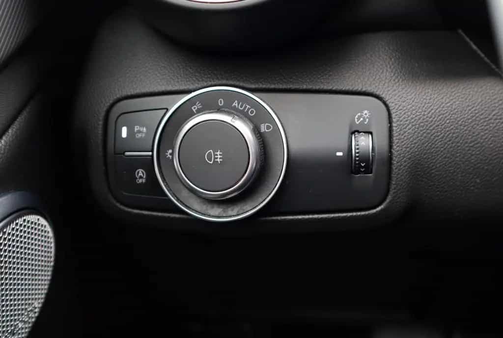 Alfa Romeo Giulia Tributo Ital.Q4*AHK*Veloce*20ZOLL*abn.AHK 06/2024-photo-17