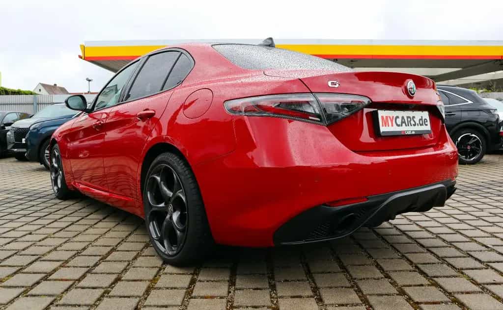 Alfa Romeo Giulia Tributo Ital.Q4*AHK*Veloce*20ZOLL*abn.AHK 06/2024-photo-2