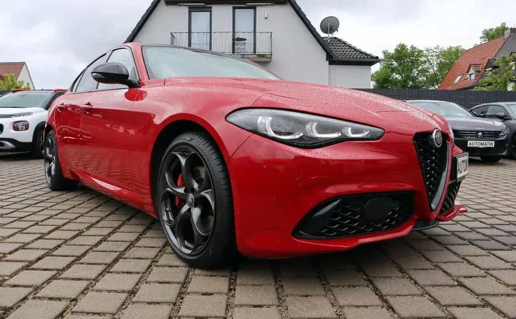 Alfa Romeo Giulia Tributo Ital.Q4*AHK*Veloce*20ZOLL*abn.AHK 06/2024-photo-4